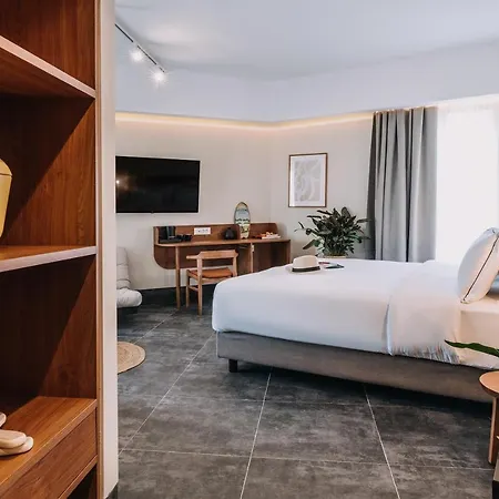 호텔 Dave By The 루트라키