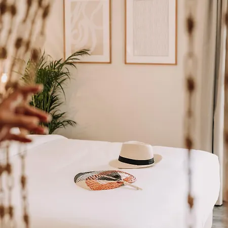 Dave By The 3* Loutráki